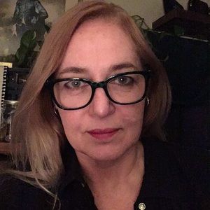 Meet your Posher, Coco